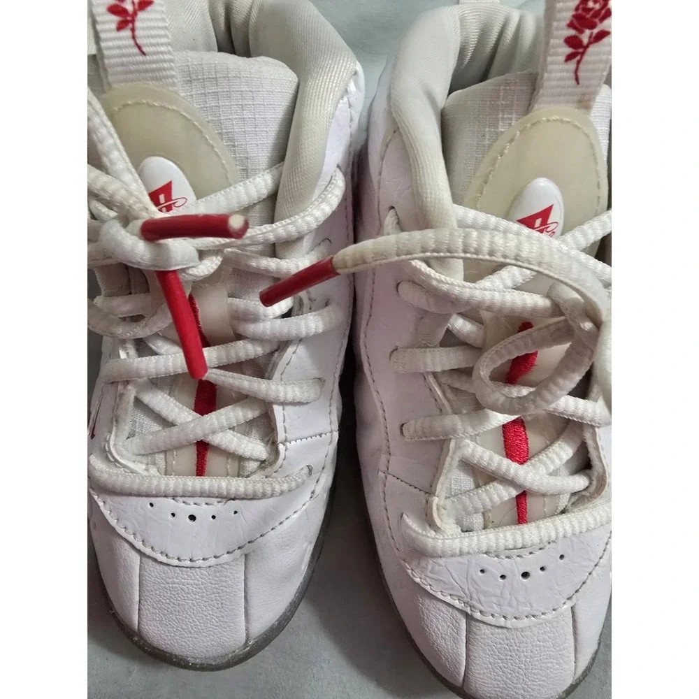 Nike Lil posite One Red/White Roses 7c Girls Boys Shoes unisex